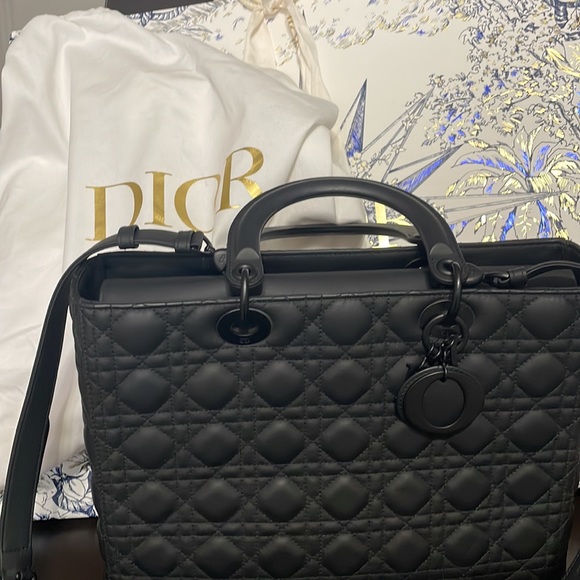 Lady Dior Large Ultra Matte Black - Picture 7 of 9